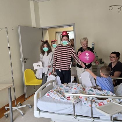 DZIEŃ DZIECKA WOLONTARIUSZE DZIEŃ DZIECKA WOLONTARIUSZE